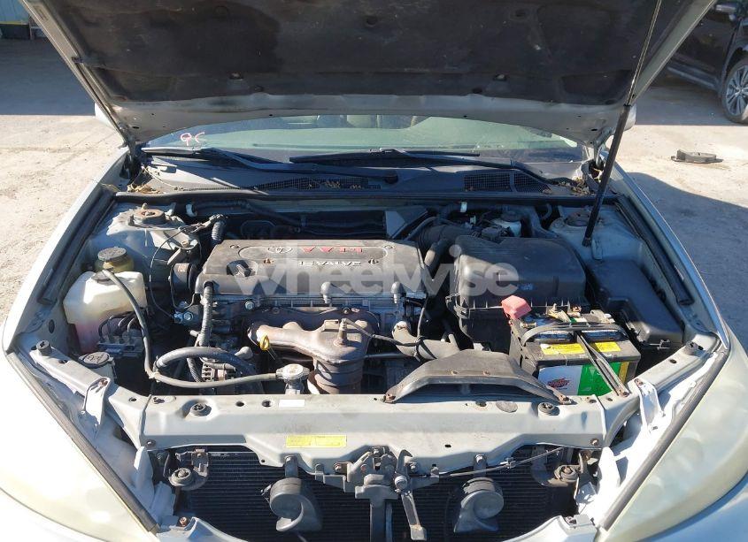 Photo 10 of 2005 Toyota Camry LE (VIN 4T1BE30K65U543152)