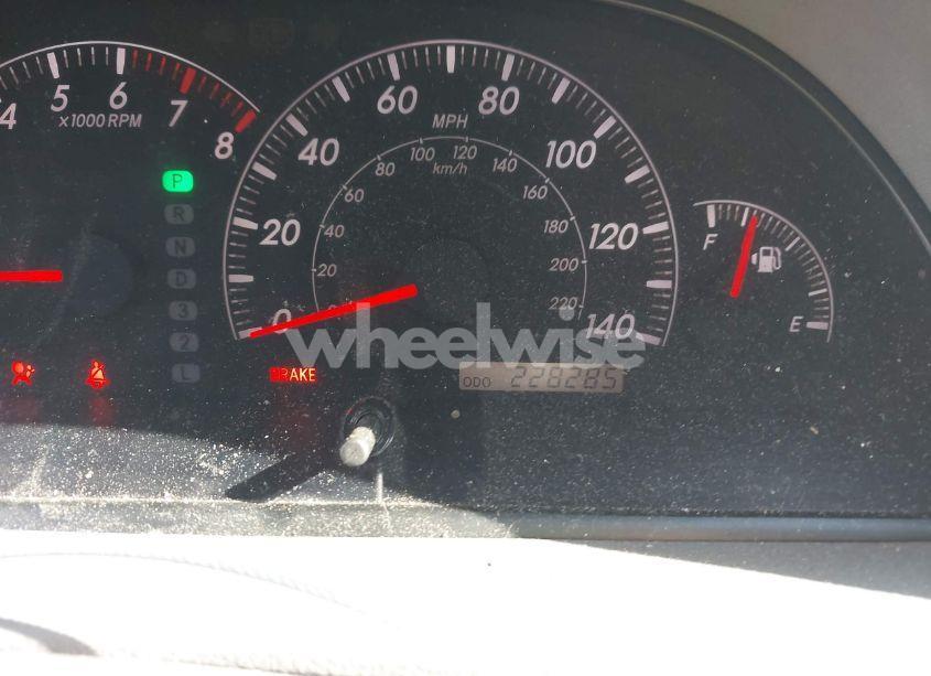 Photo 15 of 2005 Toyota Camry LE (VIN 4T1BE30K65U543152)