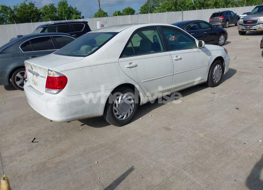 Photo 4 of 2005 Toyota Camry LE (VIN 4T1BE30K65U568049)