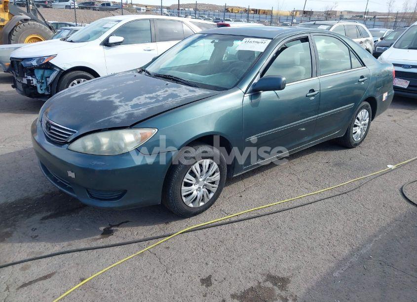 Photo 2 of 2006 Toyota Camry LE (VIN 4T1BE30K66U127314)