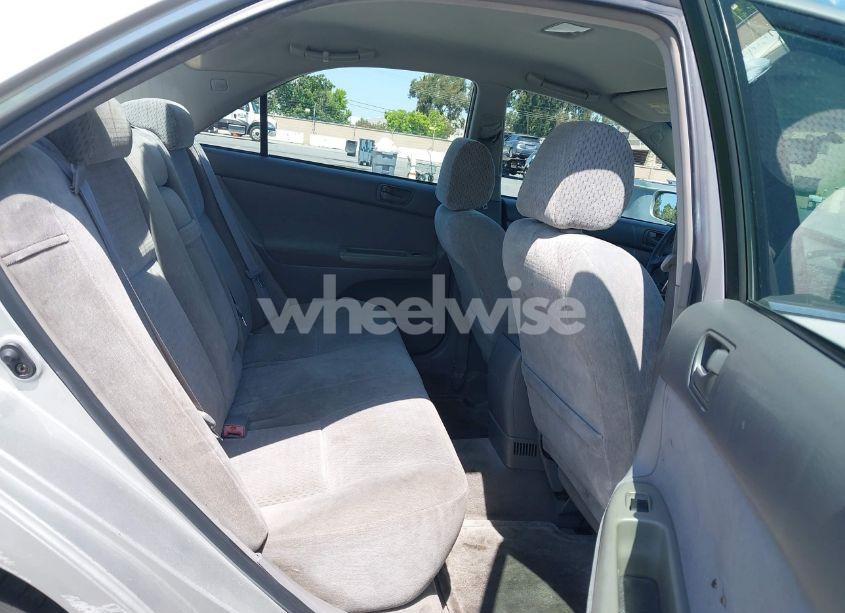 Photo 8 of 2003 Toyota Camry LE (VIN 4T1BE30K73U121629)