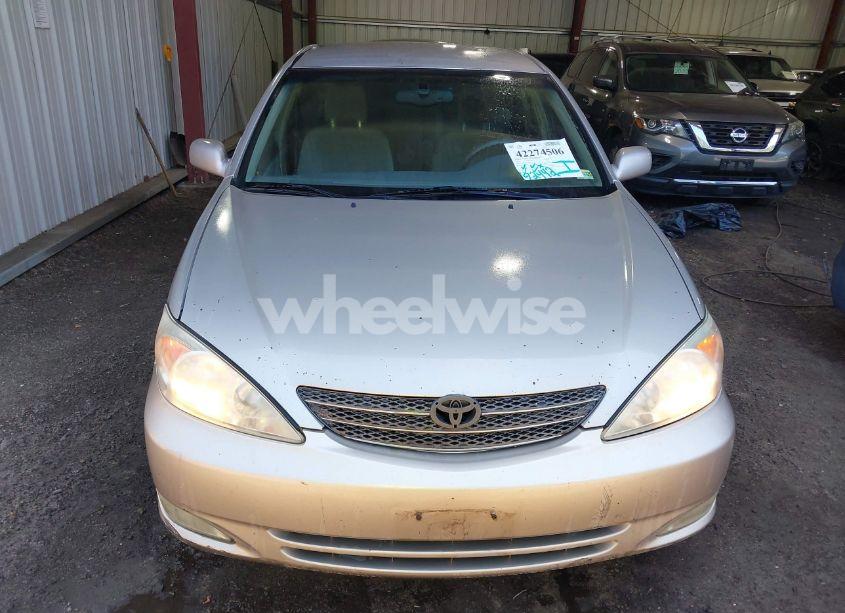 Photo 12 of 2003 Toyota Camry XLE (VIN 4T1BE30K73U723155)