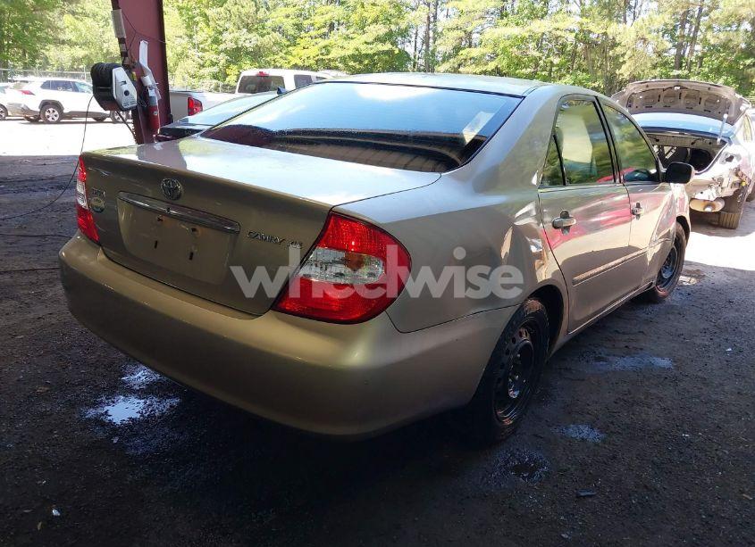 Photo 4 of 2003 Toyota Camry XLE (VIN 4T1BE30K73U723155)