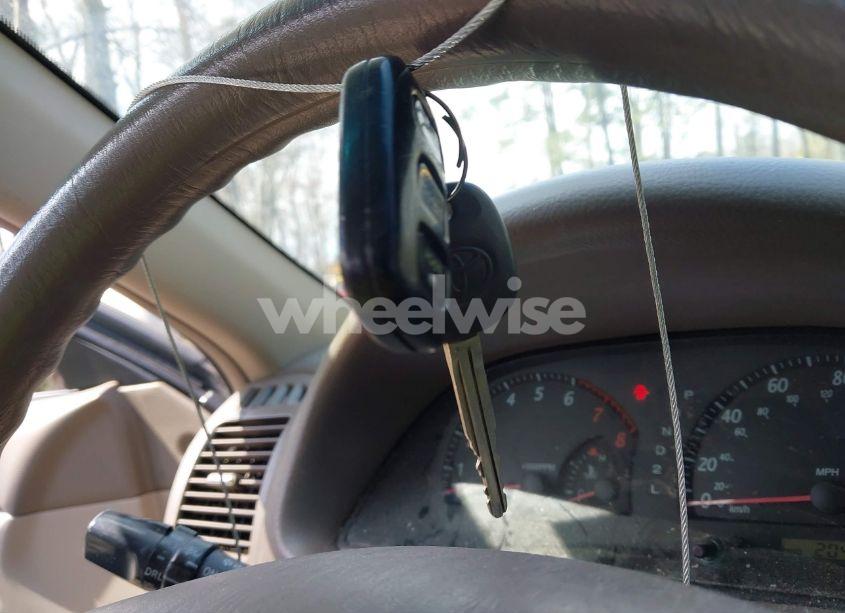 Photo 11 of 2004 Toyota Camry XLE (VIN 4T1BE30K74U291409)