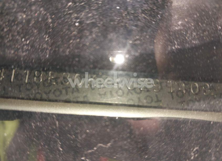 Photo 9 of 2004 Toyota Camry XLE (VIN 4T1BE30K74U291409)