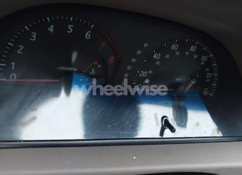 Photo 7 of 2004 Toyota Camry XLE (VIN 4T1BE30K74U302764)