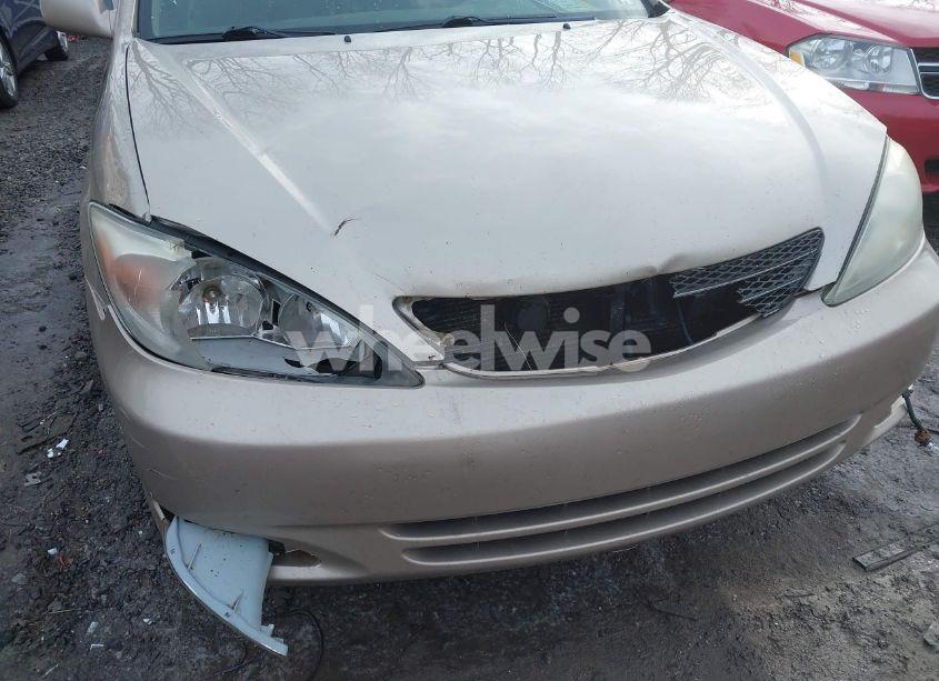 Photo 6 of 2004 Toyota Camry XLE (VIN 4T1BE30K74U340642)