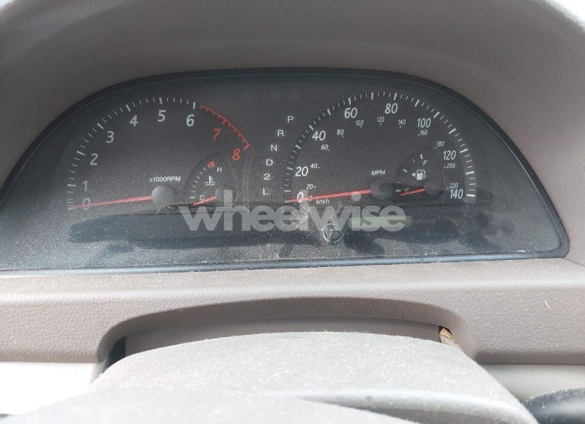 Photo 7 of 2004 Toyota Camry XLE (VIN 4T1BE30K74U340642)