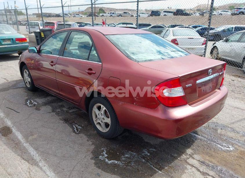 Photo 3 of 2004 Toyota Camry LE (VIN 4T1BE30K74U364617)