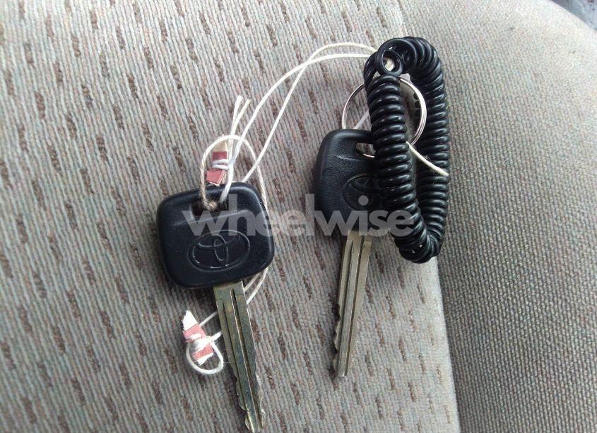 Photo 11 of 2004 Toyota Camry LE (VIN 4T1BE30K74U790548)