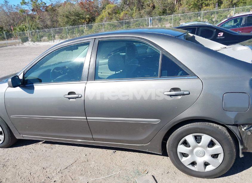 Photo 14 of 2004 Toyota Camry LE (VIN 4T1BE30K74U843779)
