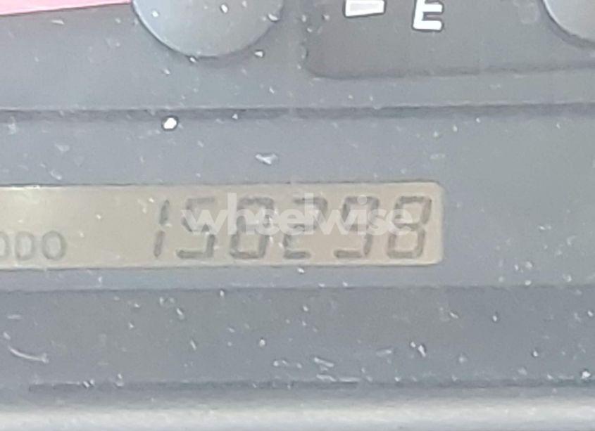 Photo 15 of 2004 Toyota Camry LE (VIN 4T1BE30K74U843779)