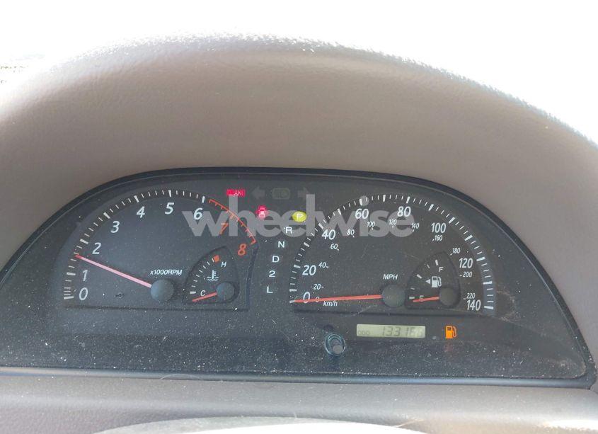 Photo 7 of 2004 Toyota Camry LE (VIN 4T1BE30K74U870531)