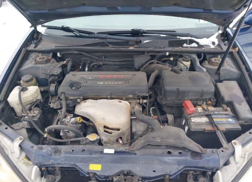 Photo 10 of 2005 Toyota Camry LE (VIN 4T1BE30K75U018522)