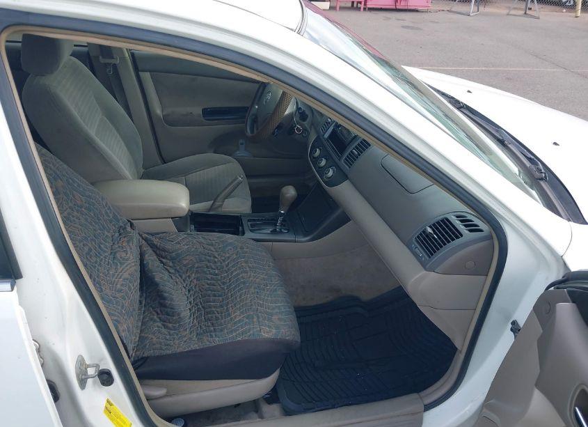 Photo 5 of 2005 Toyota Camry LE (VIN 4T1BE30K75U023865)