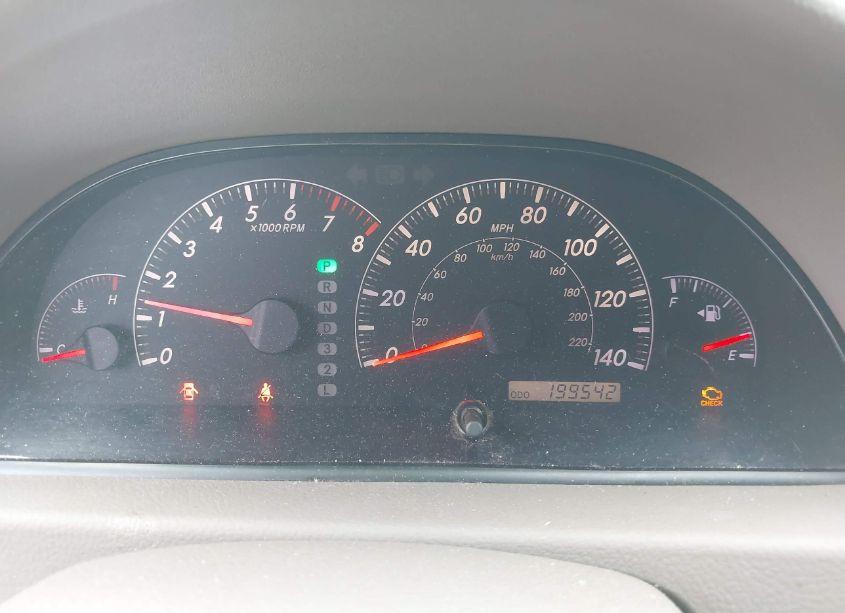 Photo 7 of 2005 Toyota Camry LE (VIN 4T1BE30K75U023865)