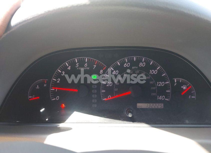 Photo 7 of 2005 Toyota Camry XLE (VIN 4T1BE30K75U059636)