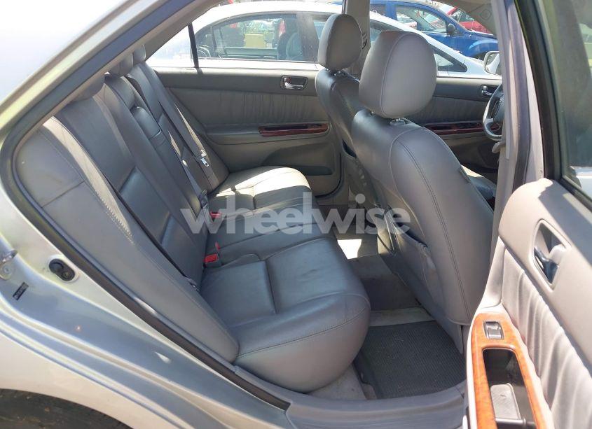 Photo 8 of 2005 Toyota Camry XLE (VIN 4T1BE30K75U059636)