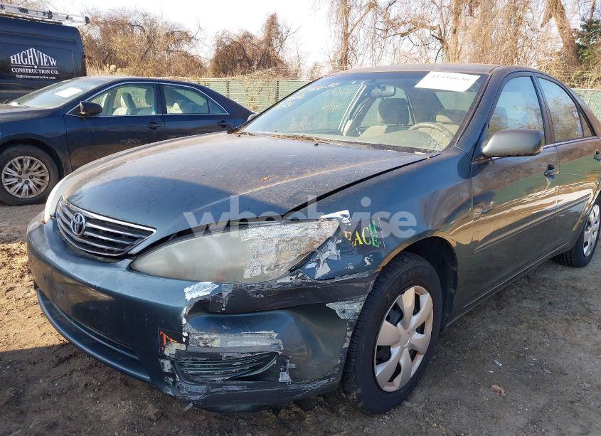 Photo 6 of 2005 Toyota Camry LE (VIN 4T1BE30K75U087985)