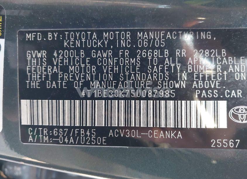 Photo 9 of 2005 Toyota Camry LE (VIN 4T1BE30K75U087985)