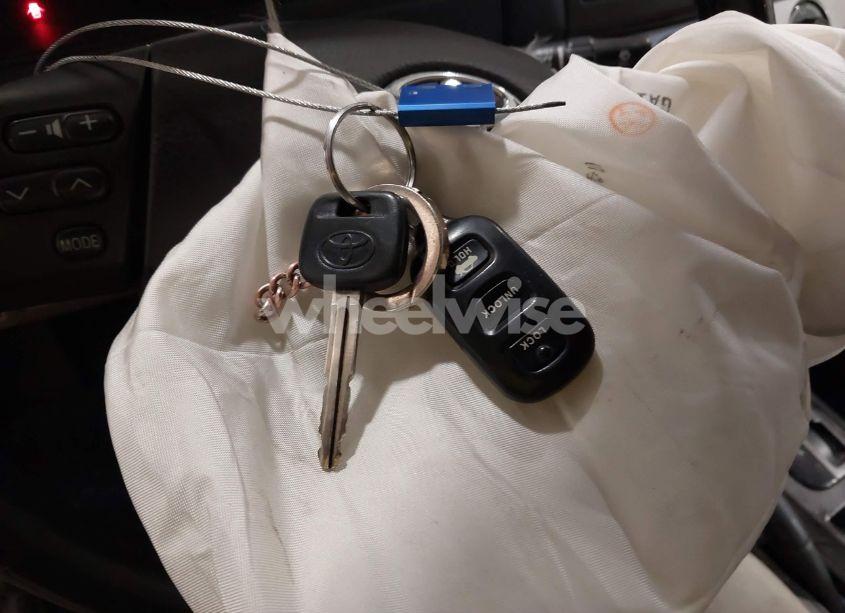 Photo 11 of 2005 Toyota Camry SE (VIN 4T1BE30K75U090921)