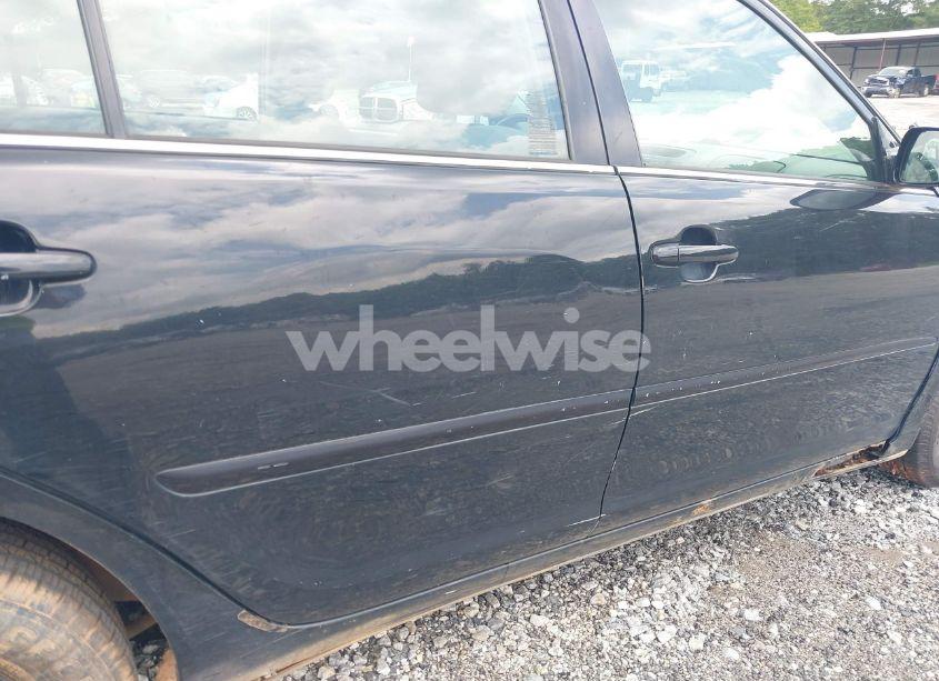 Photo 15 of 2005 Toyota Camry LE (VIN 4T1BE30K75U589377)