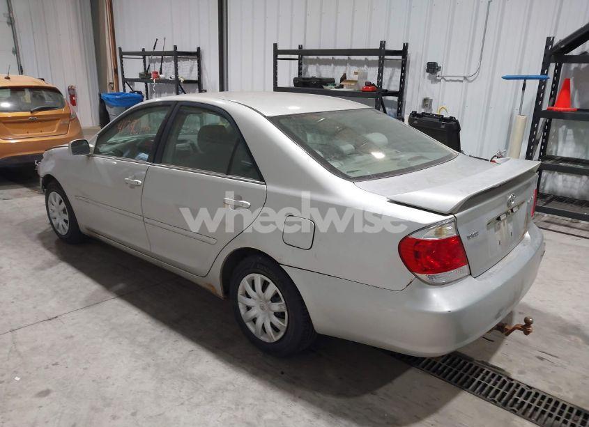 Photo 3 of 2006 Toyota Camry LE (VIN 4T1BE30K76U665407)