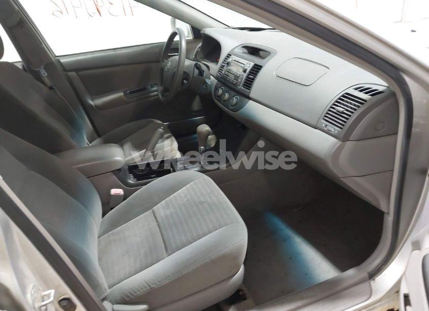 Photo 5 of 2006 Toyota Camry LE (VIN 4T1BE30K76U665407)