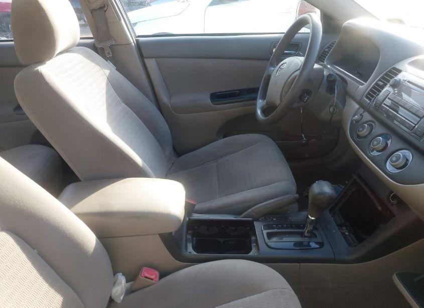 Photo 5 of 2006 Toyota Camry LE (VIN 4T1BE30K76U729073)
