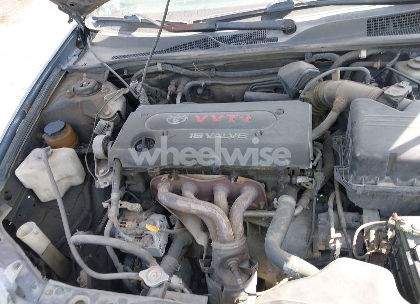 Photo 10 of 2002 Toyota Camry LE (VIN 4T1BE30K82U553189)