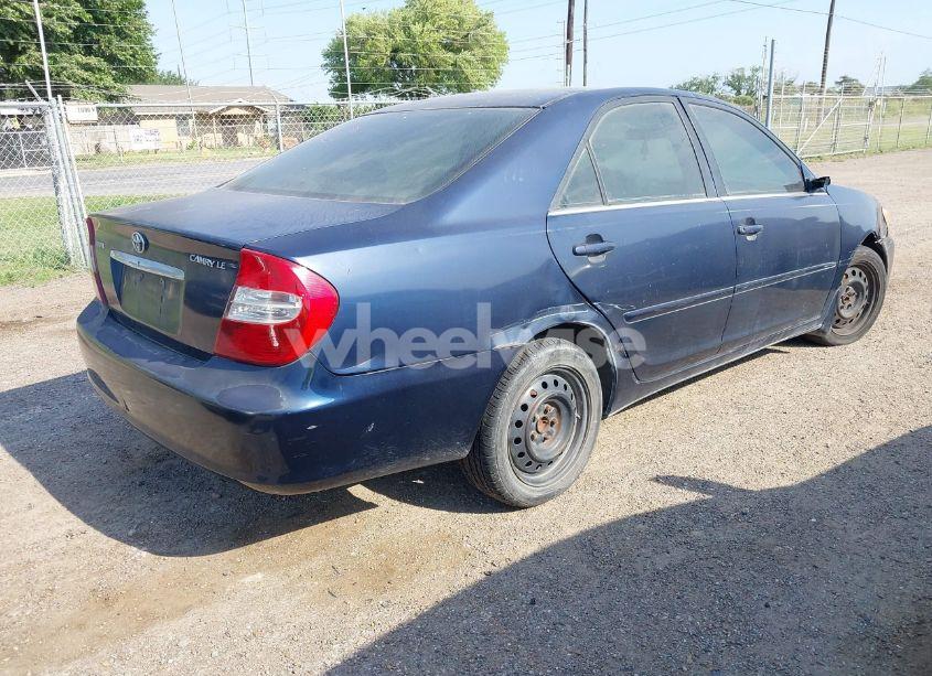 Photo 4 of 2002 Toyota Camry LE (VIN 4T1BE30K82U553189)