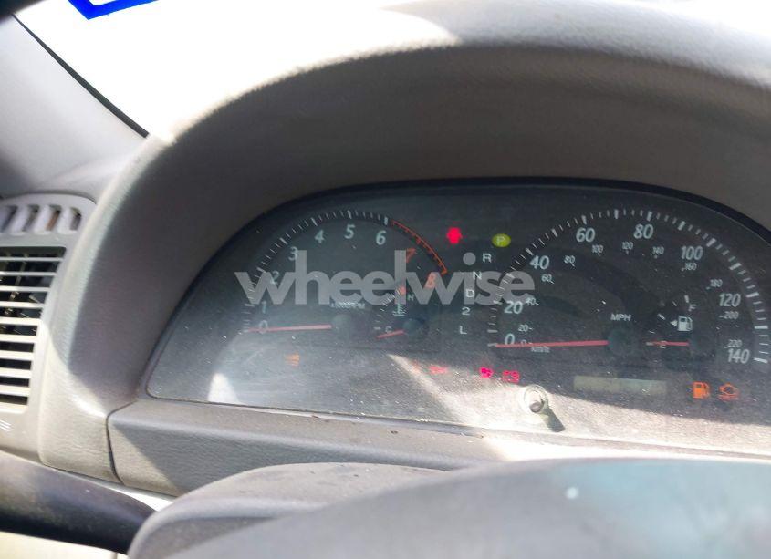 Photo 7 of 2002 Toyota Camry LE (VIN 4T1BE30K82U553189)