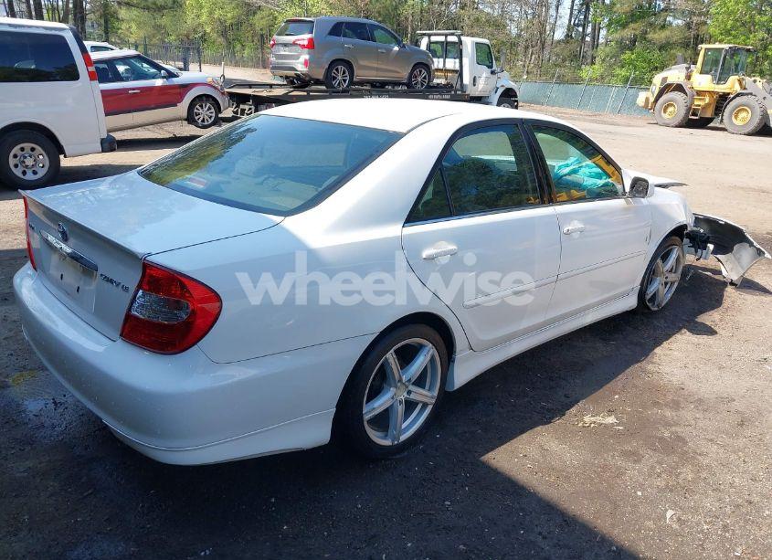 Photo 4 of 2003 Toyota Camry LE (VIN 4T1BE30K83U234540)