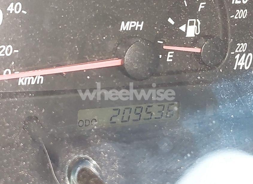 Photo 7 of 2003 Toyota Camry LE (VIN 4T1BE30K83U234540)