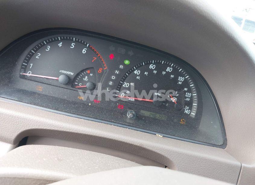 Photo 7 of 2004 Toyota Camry XLE (VIN 4T1BE30K84U269922)