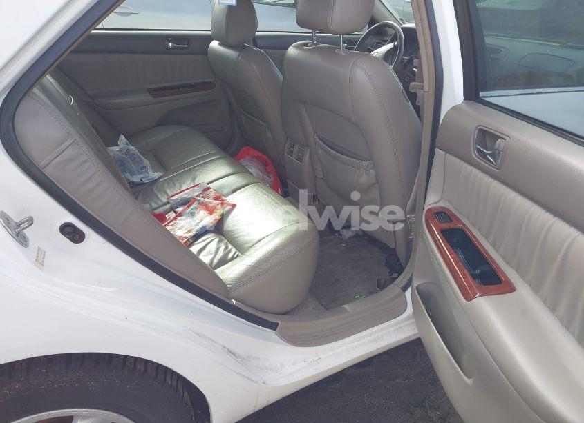 Photo 8 of 2004 Toyota Camry XLE (VIN 4T1BE30K84U269922)