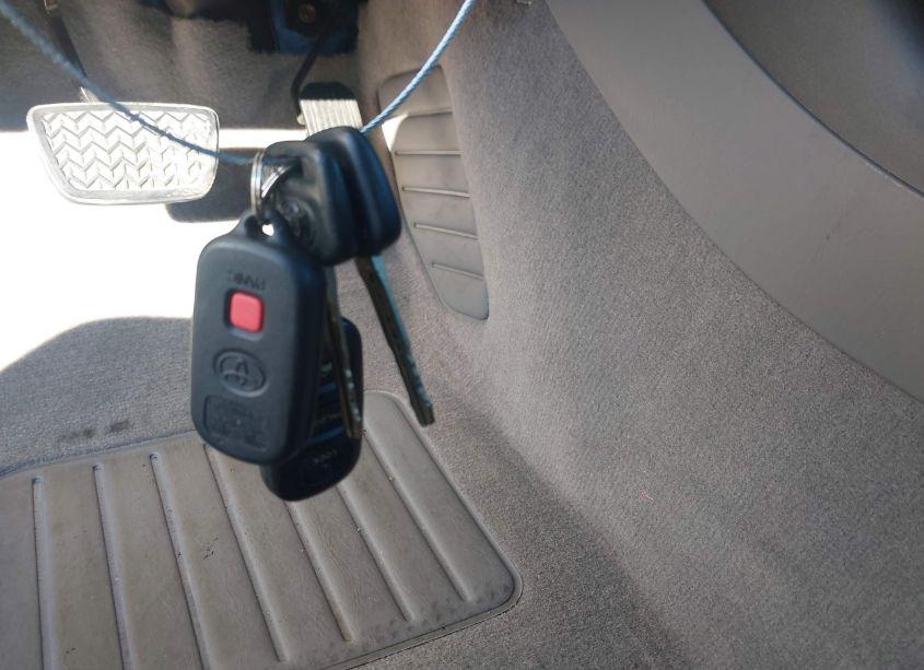 Photo 11 of 2004 Toyota Camry LE (VIN 4T1BE30K84U280550)