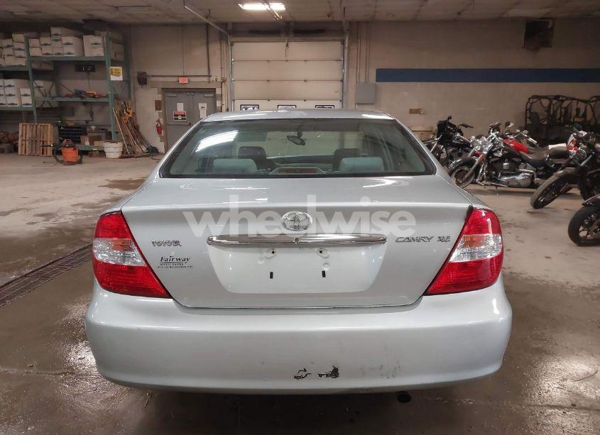 Photo 17 of 2004 Toyota Camry XLE (VIN 4T1BE30K84U290978)