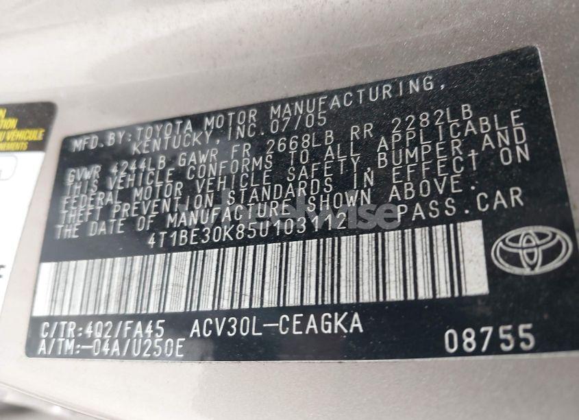 Photo 9 of 2005 Toyota Camry XLE (VIN 4T1BE30K85U103112)