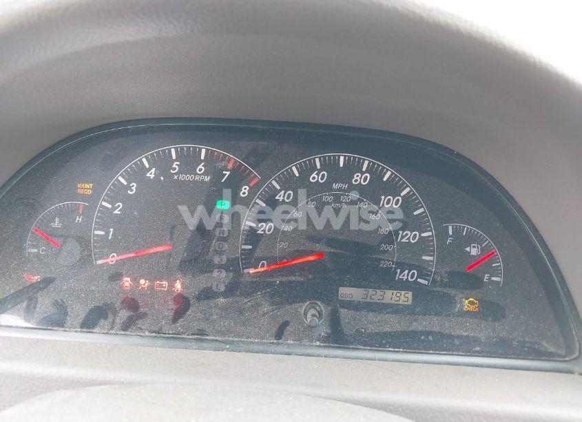 Photo 7 of 2005 Toyota Camry XLE (VIN 4T1BE30K85U418816)