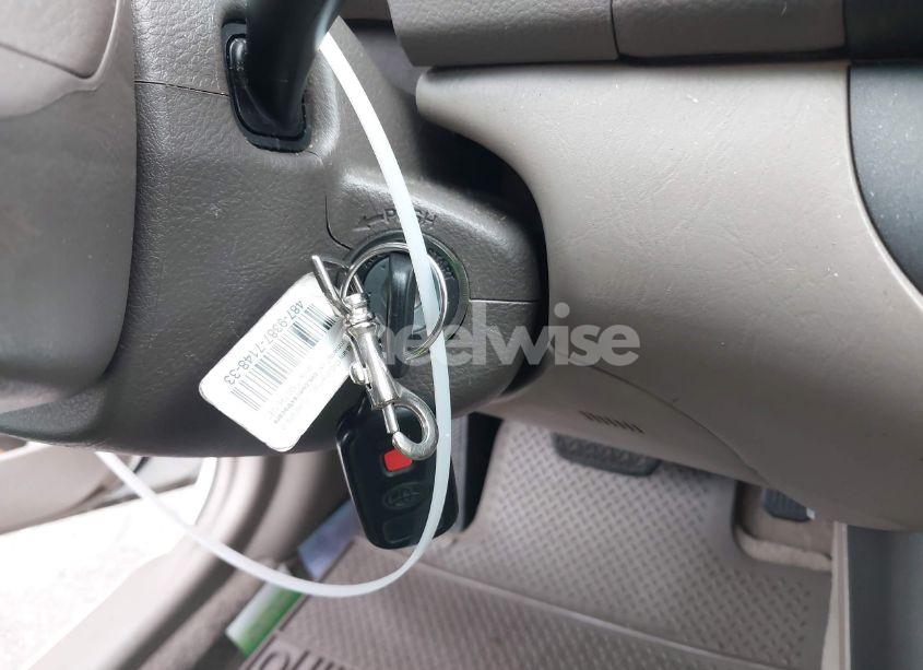 Photo 11 of 2005 Toyota Camry LE (VIN 4T1BE30K85U434661)