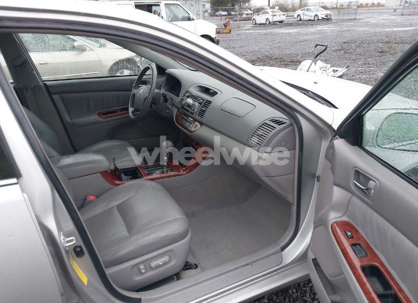 Photo 5 of 2006 Toyota Camry XLE (VIN 4T1BE30K86U130604)