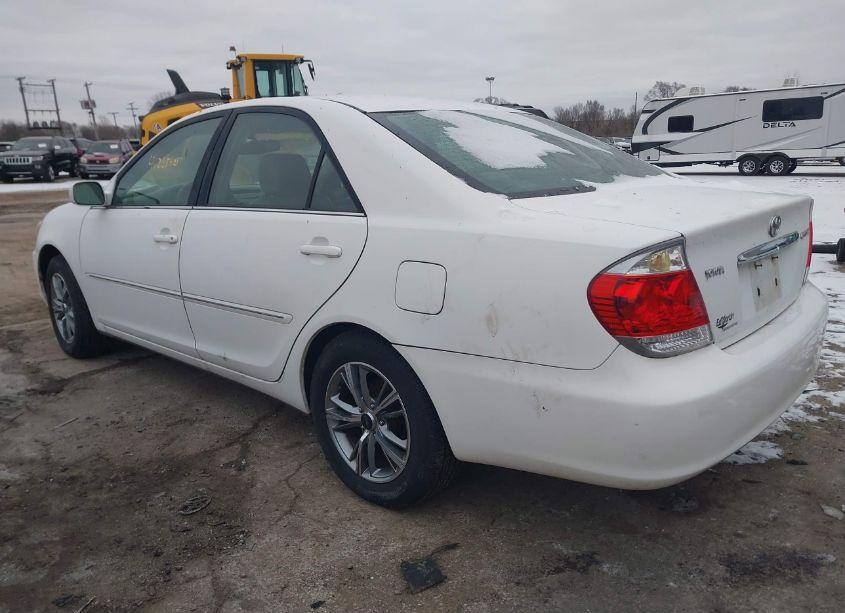 Photo 3 of 2006 Toyota Camry XLE (VIN 4T1BE30K86U654514)