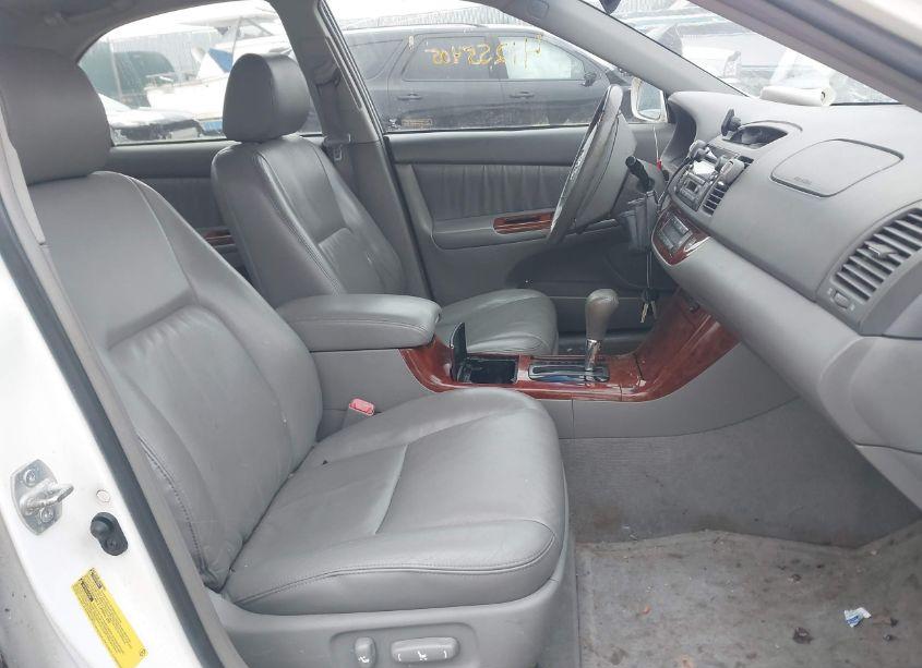 Photo 5 of 2006 Toyota Camry XLE (VIN 4T1BE30K86U654514)