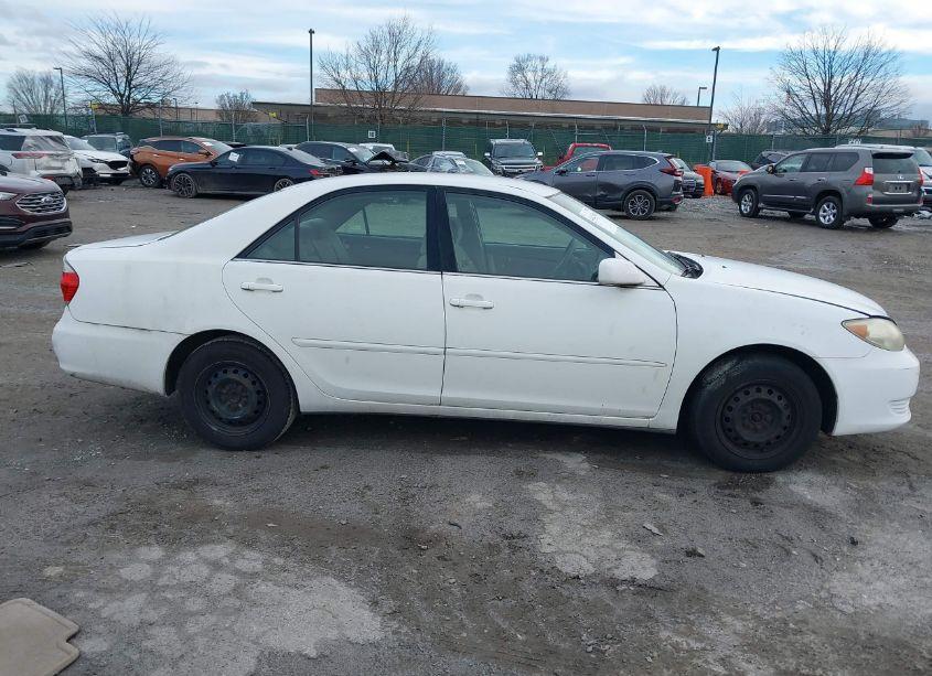 Photo 12 of 2006 Toyota Camry LE (VIN 4T1BE30K86U722925)