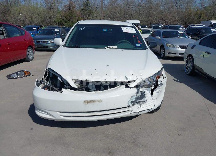 Photo 6 of 2002 Toyota Camry LE (VIN 4T1BE30K92U026293)