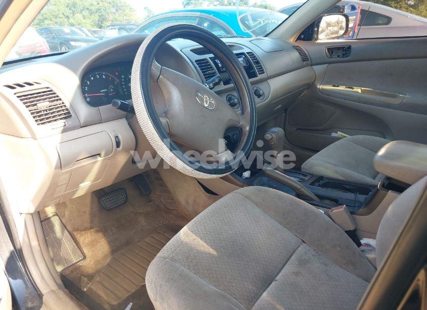 Photo 5 of 2002 Toyota Camry LE (VIN 4T1BE30K92U091788)