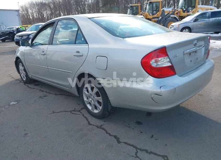 Photo 3 of 2003 Toyota Camry XLE (VIN 4T1BE30K93U650502)