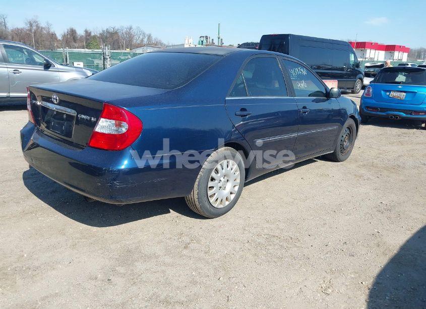 Photo 4 of 2004 Toyota Camry XLE (VIN 4T1BE30K94U289273)