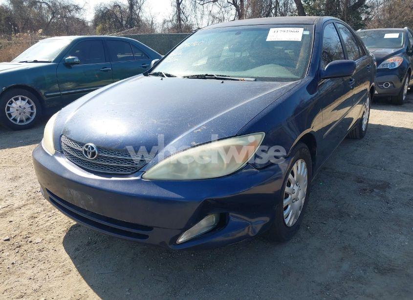 Photo 6 of 2004 Toyota Camry XLE (VIN 4T1BE30K94U289273)